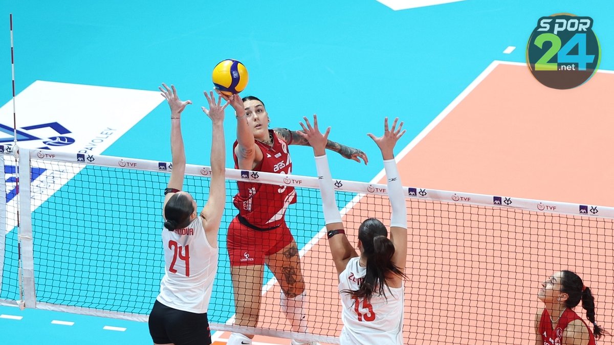 Kadınlar AXA Sigorta Kupa Voley'de Sezon Perdesi Açıldı: İlk Maçlar Nefes Kesti!