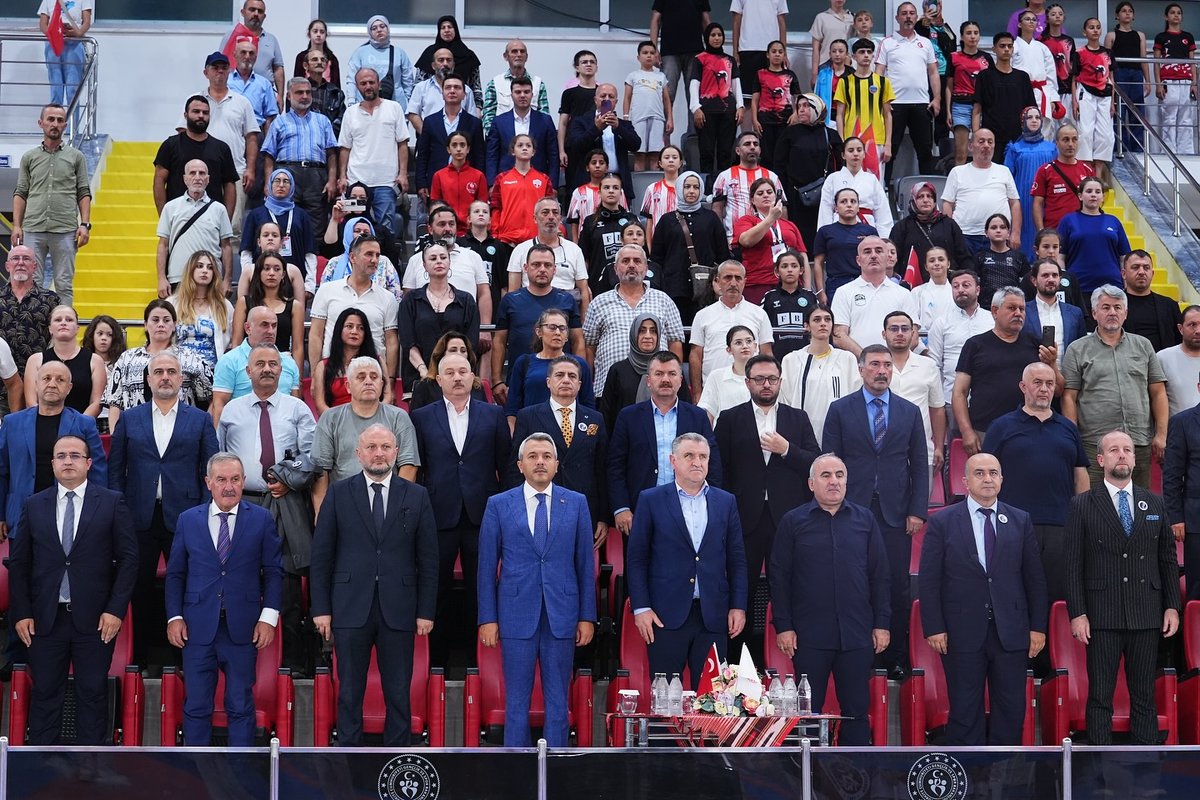Karadeniz ve Hazar Ülkeleri Karate Şampiyonası’nın Açılış Töreni Gerçekleşti