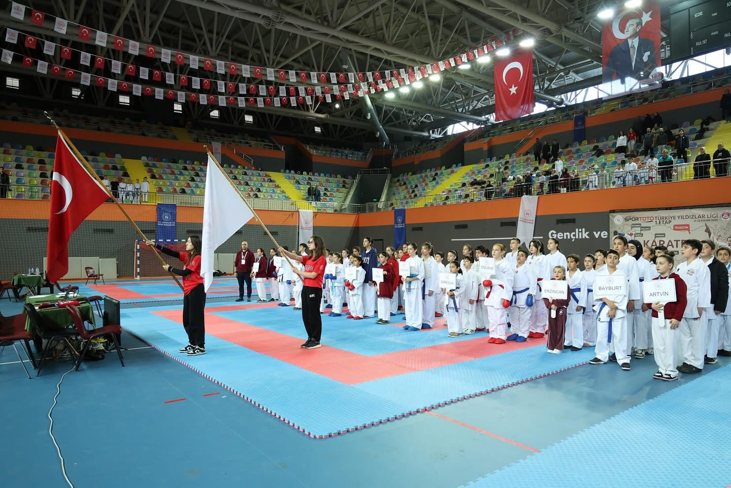 Yıldızlar Ligi İlk Etapta Büyük Heyecan Tamamlandı